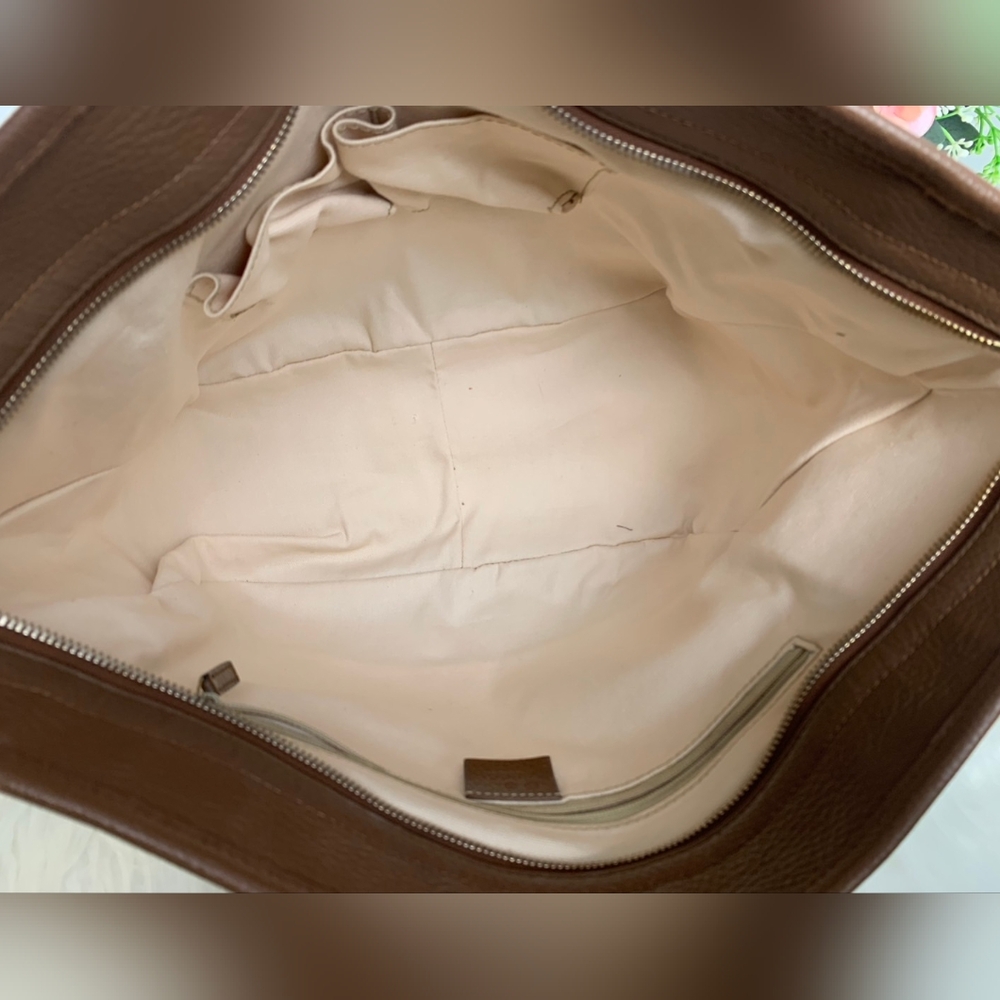 Gucci GG Canvas Bree Medium bag - Picture 11 of 17